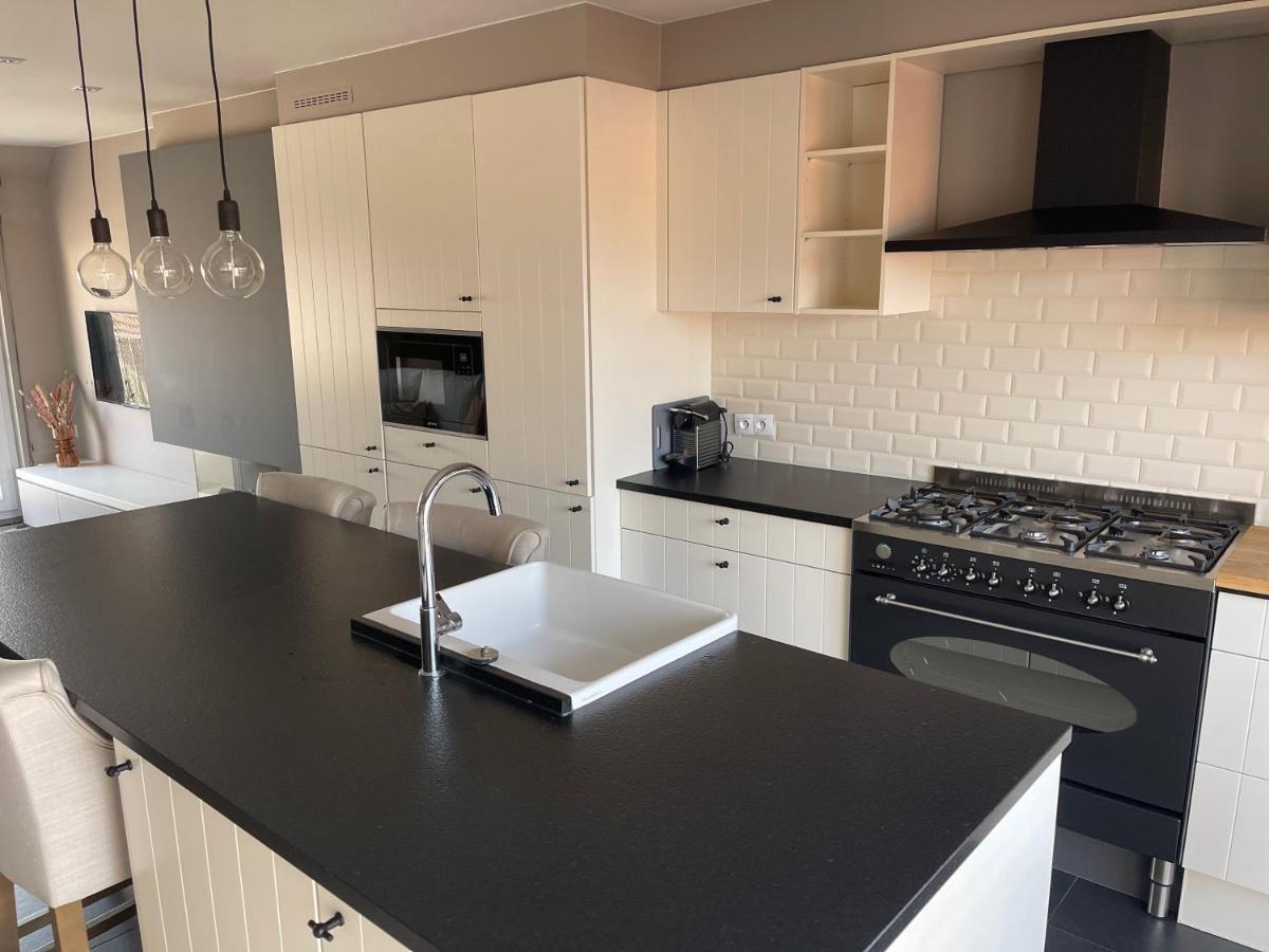 -Ayana Suite- 2 Bedroom Suite With Garage Knokke Buitenkant foto